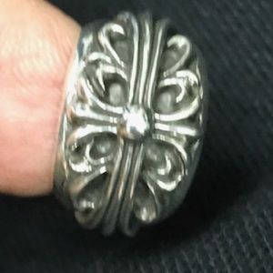 Silver Chrome. Hearts   Floral ring  4 1/2